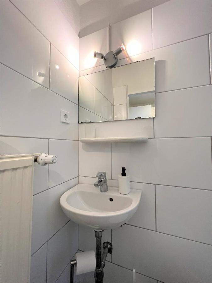 Zentrales Apartment Am Hafen Inklusive Netflix! Emden Kültér fotó