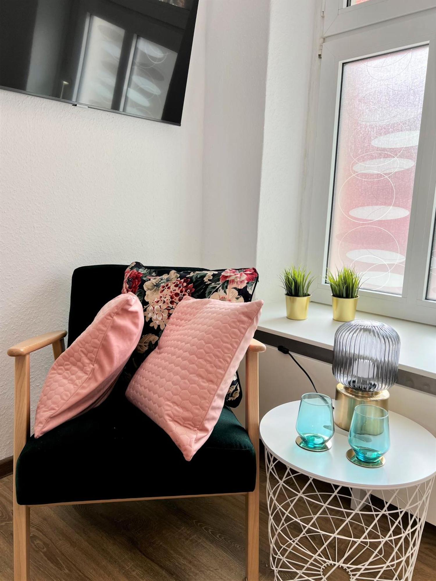 Zentrales Apartment Am Hafen Inklusive Netflix! Emden Kültér fotó